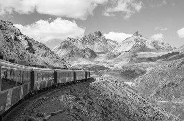 Rieles en los Andes: cuando la altura es la entraña de la tierra