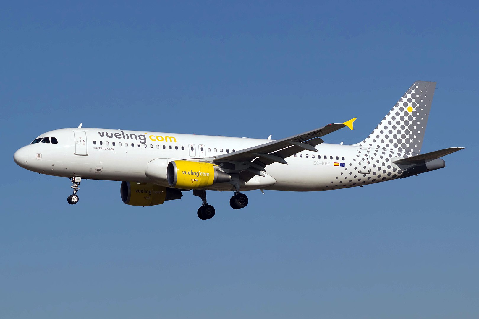 1620px EC MBF A320 Vueling BCN